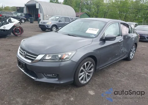 2013 Honda Accord Sport z USA, uszkodzony, nr VIN 1HGCR2F57DA188986